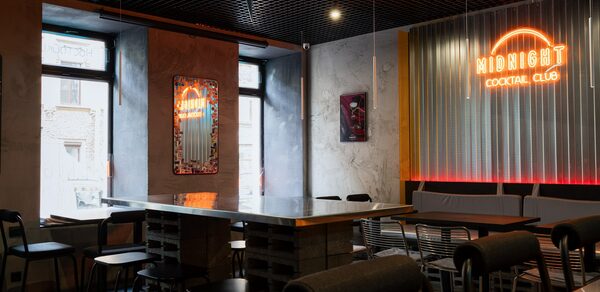 Лофт-бар в историческом центре под закрытие