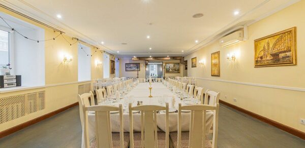 Чайковский. Банкетный зал на 70 человек