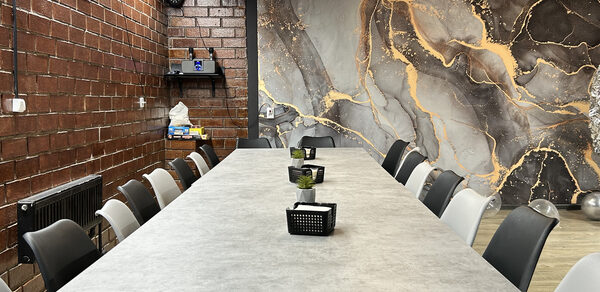 Брутальный лофт с крыльями, как в Дубае