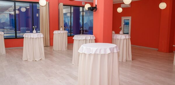 Глинтвейн. Коралловый банкетный зал