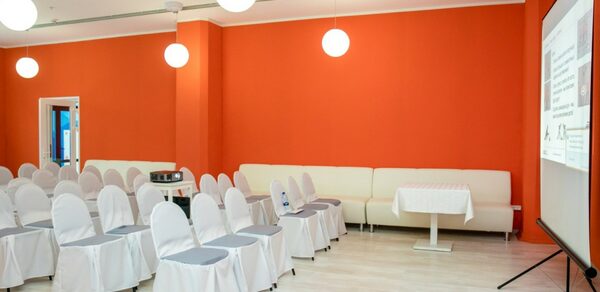 Глинтвейн. Коралловый банкетный зал