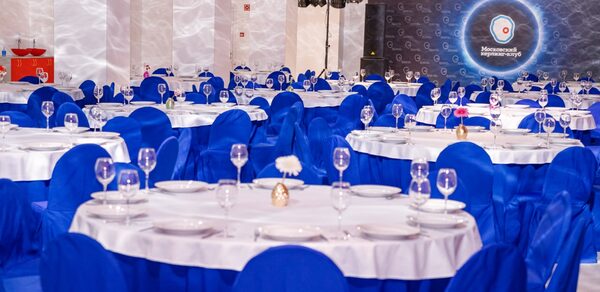 Глинтвейн. Зеркальный банкетный зал