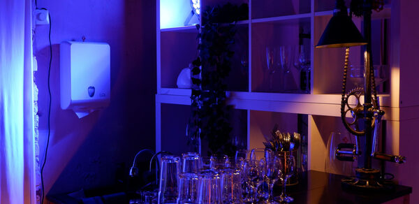 Лофт-зал с кирпичными стенами