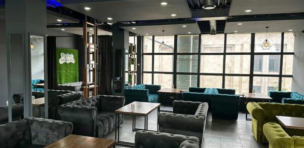 Мята Lounge (Мята Лаунж). Лофт-бар