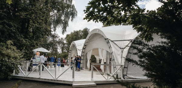 Светлый шатер