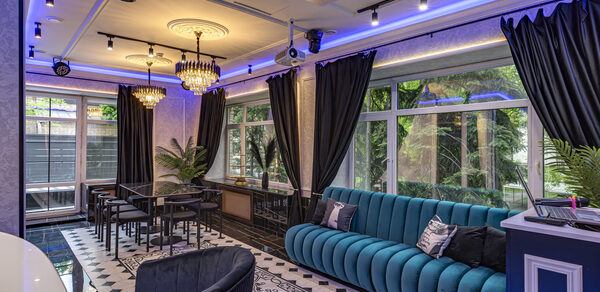 Лофт Май. Зал Место