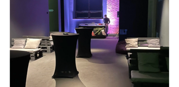 Irri Loft. Бизнес зал