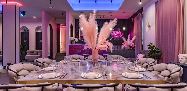 Лофт-зал с дизайнерской отделкой