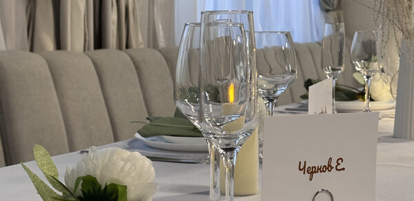 Classic и Dreams. Лофт с двумя залами с караоке и фотозоной