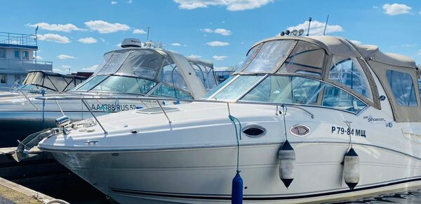 Каютный круизный катер на 6 мест