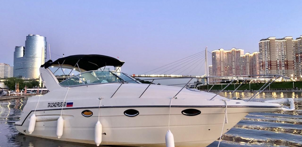 Круизный катер с каютой на 7 человек