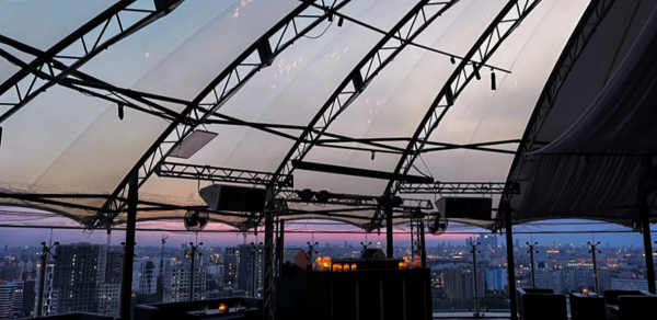 25 Private. Лофт с терассой на 25 этаже