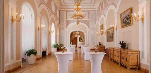  Пространство для торжственных приемов и презентаций