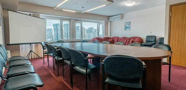 Переговорная комната для семинаров