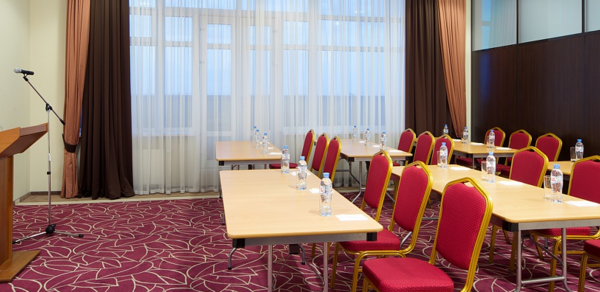 Компактный конференц-зал