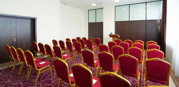 Компактный конференц-зал