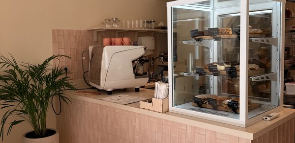 Уютная площадка с атмосферой пляжного отдыха