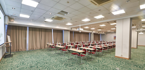 ГК "Московские ворота". Оборудованный зал