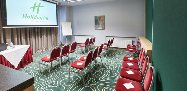 Московские Ворота. Небольшая оборудованная переговорная