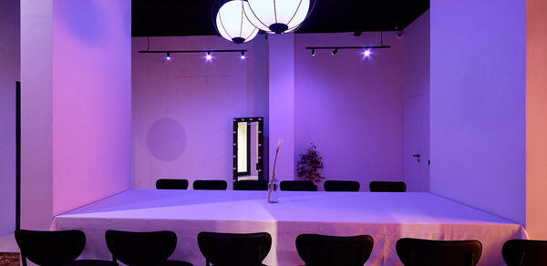 Светлый лофт в стиле минимализм