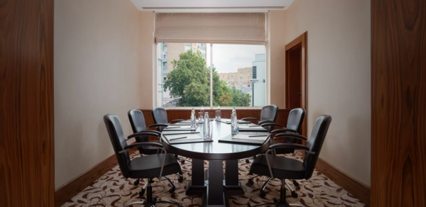 Комната для закрытых переговоров