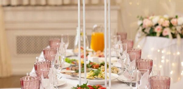 Корсаков. Банкетный зал в нежных тонах