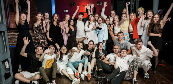 Клубный лофт на набережной в центре Москвы