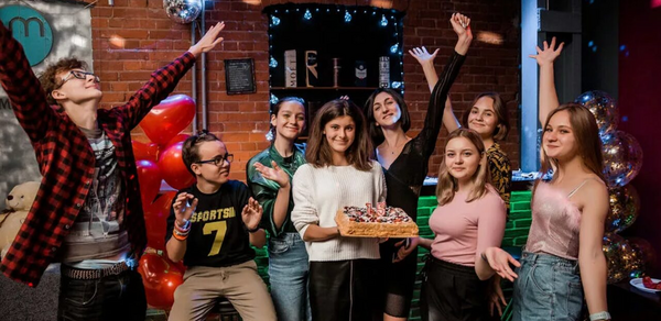 Клубный лофт на набережной в центре Москвы