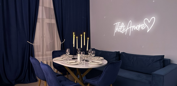 Лофт с зеркальной стеной