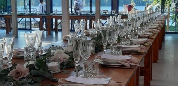 Банкетный зал в яхт-клубе "Родина"