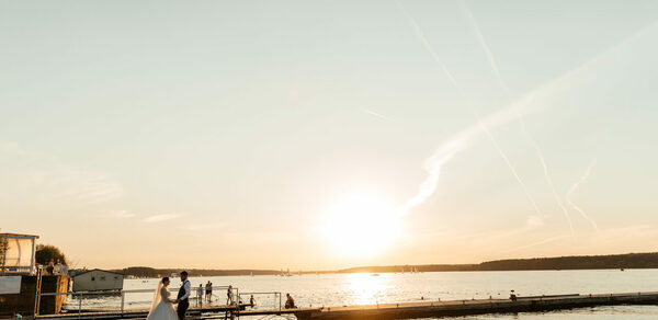Банкетный зал в яхт-клубе "Родина"