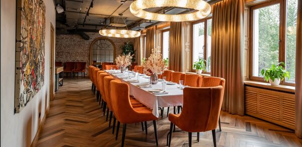 Банкетный зал Угли на втором этаже