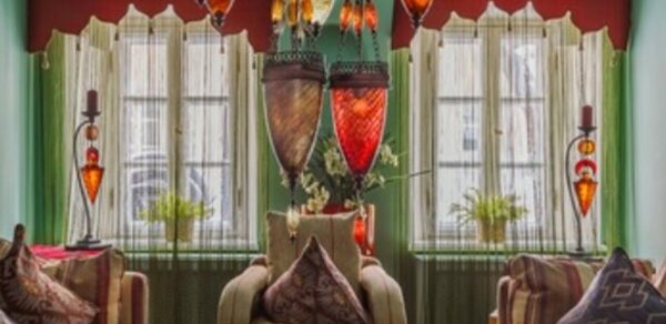 Небольшой банкетный зал "Гусятникоff"