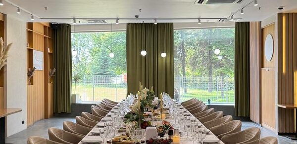 АДАМ. Светлый банкетный зал