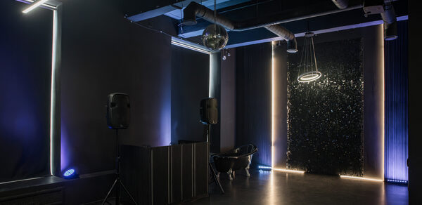 Блэк. Стильный лофт для мероприятий