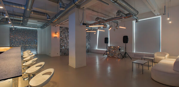 Вайт. Элегантный лофт для мероприятий