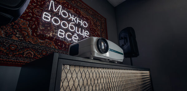 Грей. Лофт со строгим дизайном