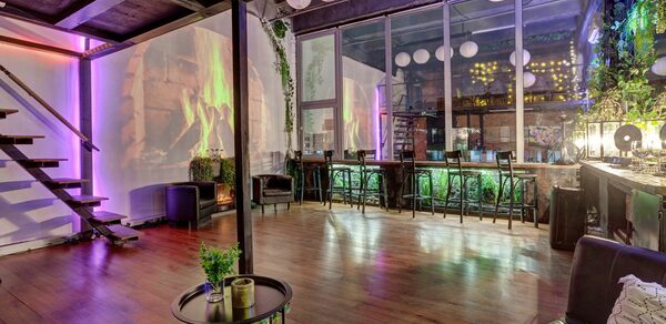 Лофт Зеркальный