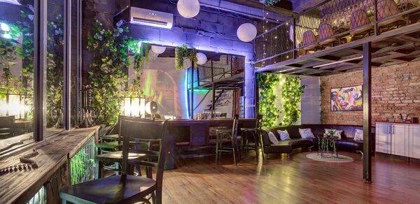 Лофт Зеркальный