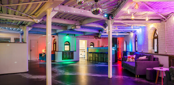 Лофт с террасой на территории Измайловского Вернисажа