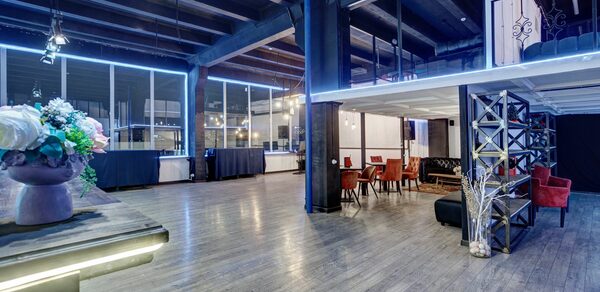 Loft Prostranstvo Huge