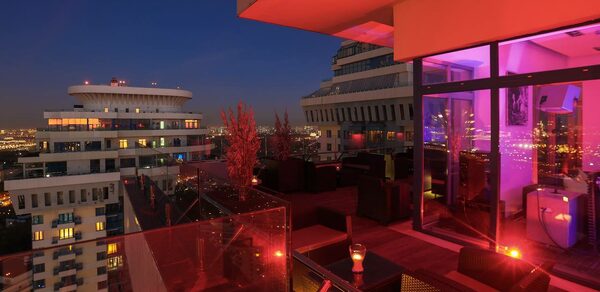 SINKLIT³⁸ Просторный пентхаус с террасой