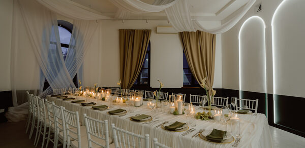 Стильная площадка Суворов холл