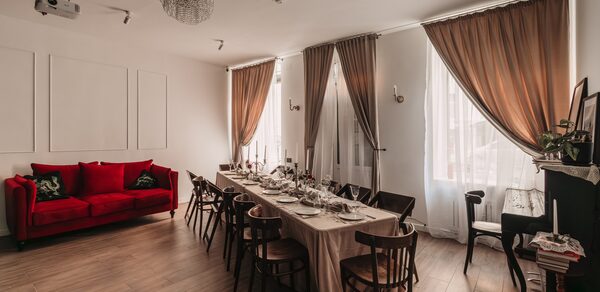 Гостиная на Казанской. Уютное пространство с кухней