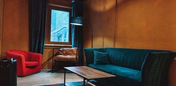 Лофт Охра. Комнатный лофт для мероприятий