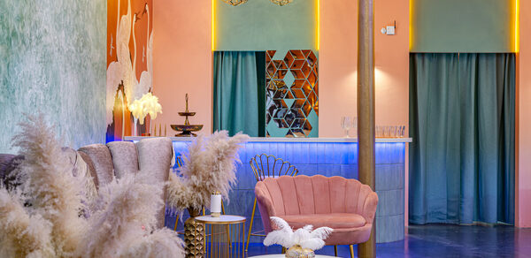 Лофт Мемфис. Зал в итальянском стиле