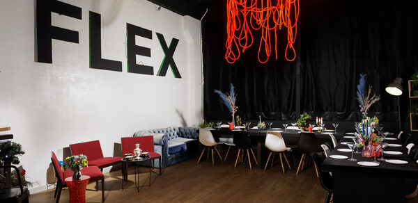 Прaздничный лофт в цeнтpе Москвы