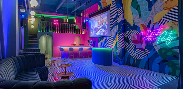 Лофт Май. Зал Мира