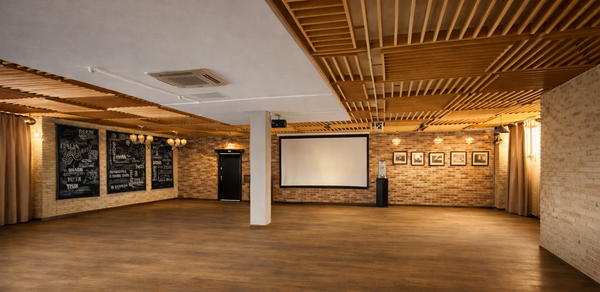 Фореста. Зал «Мансарда» в Прохорово