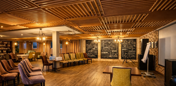 Фореста. Зал «Мансарда» в Прохорово